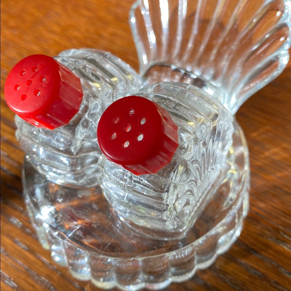 Vintage Art Deco Design Glass Salt/Pepper